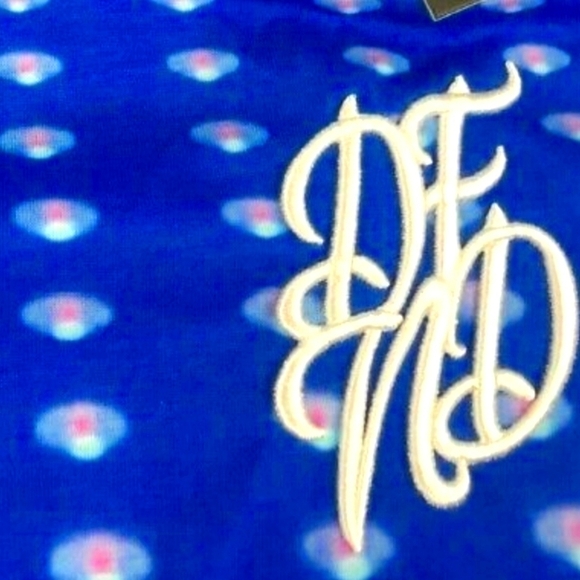 DFND Defend London T Shirt Men's Size Small - Picture 3 of 7